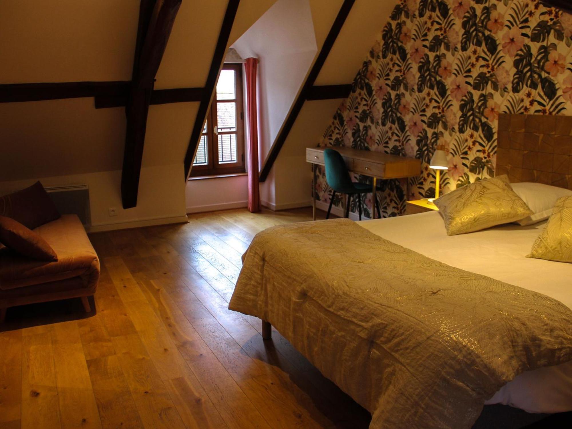 Gite Haut De Gamme Pres De L'Abbaye De Noirlac - Sejour Tout Confort Avec Jardin Et Terrasses - Fr-1-586-13 Bruere-Allichamps Zewnętrze zdjęcie